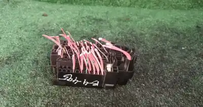 Автозапчасти б/у блок реле/предохранителей за renault megane iii fastback (bz0/1_, b3_) 1.5 dci ссылки oem iam 18013301c