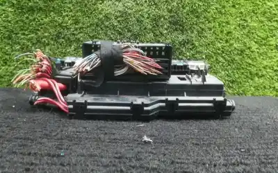 Second-hand car spare part fuse box unit for bmw 3 (e46) 320 d oem iam references 62617951  