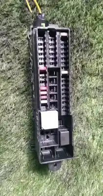 Second-hand car spare part fuse box unit for ford focus iii 1.6 tdci oem iam references   
