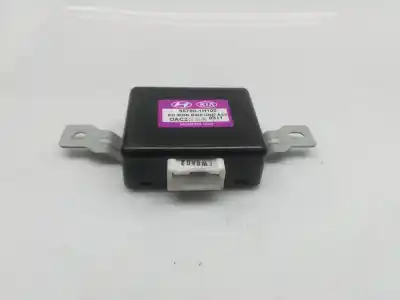 Автозапчастина б/у ЕБУ КОНТРОЛЕР ДВИГУНА для KIA CEED SW (ED)  Посилання на OEM IAM 957001H100  