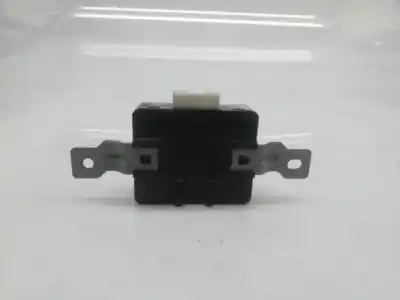 Second-hand car spare part ecu engine control for kia ceed sw (ed) 1.9 tdi gasóleo 5p oem iam references 957001h100  