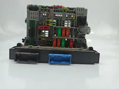 Second-hand car spare part fuse box unit for bmw 1 (e87) 120 d oem iam references   