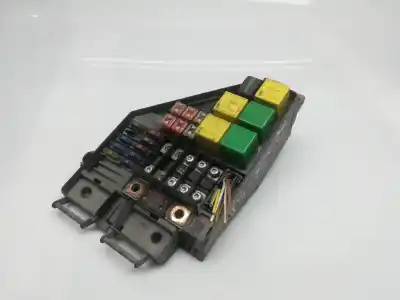 Second-hand car spare part fuse box unit for opel corsa a caixa (s83) 1.2 (f08. w5l) oem iam references 193238020700  