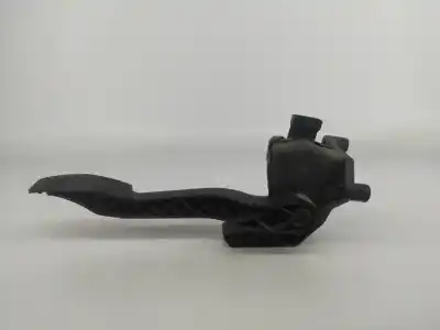 Second-hand car spare part accelerator pedal for opel corsa c (x01) 1.2 (f08 f68) oem iam references 9129423  