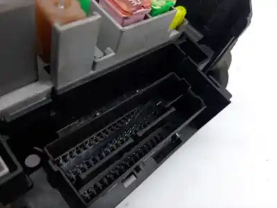 Second-hand car spare part fuse box unit for opel corsa d (s07) 1.3 cdti (l08 l68) oem iam references 13252921  