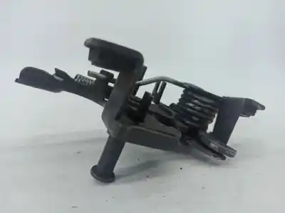 Pezzo di ricambio per auto di seconda mano chiusura del cappuccio per audi a4 b5 avant (8d5) 1.9 tdi riferimenti oem iam 8d0828509l  