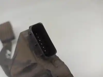 Second-hand car spare part accelerator pedal for opel corsa d (s07) 1.4 (l08 l68) oem iam references 55702020  