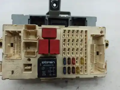 Pezzo di ricambio per auto di seconda mano scatola relè/fusibili per fiat stilo (192_) 1.4 16v (192axh1b, 192bxh1b) riferimenti oem iam 51711819  