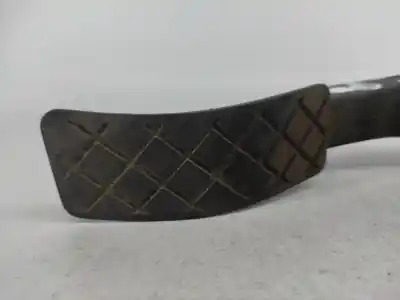 Second-hand car spare part accelerator pedal for audi a4 b8 (8k2) 2.0 tdi oem iam references 8k1721523a  