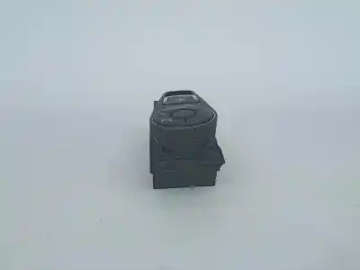 Tweedehands auto-onderdeel HANDREMHENDEL voor HYUNDAI I40 I (VF)  OEM IAM-referenties 937663Z040  