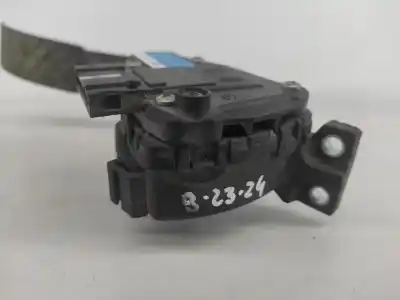 Second-hand car spare part accelerator pedal for audi a4 b6 avant (8e5) 2.5 tdi oem iam references 8ei723523b  