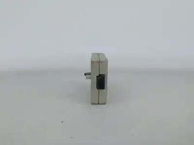 Second-hand car spare part ecu engine control for bmw 3 (e90) 320 i oem iam references   