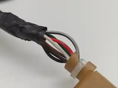 Peça sobressalente para automóvel em segunda mão espelho retrovisor esquerdo por audi a4 b7 avant (8ed) 2.0 tdi referências oem iam n/v / 7 fios  