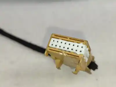 Автозапчасти б/у левое зеркало за audi a2 (8z0) 1.4 tdi ссылки oem iam 5pinos   Автозапчасти б/у левое зеркало за audi a2 (8z0) 1.4 tdi ссылки oem iam 5pinos