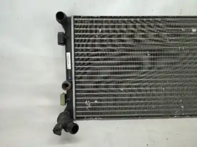 Автозапчастина б/у водяний радіатор для audi a3 (8l1) 1.6 посилання на oem iam 1j0121253n  
