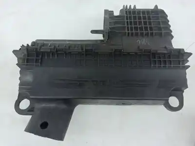 Автозапчастина б/у опора повітряного фільтра для renault twingo ii (cn0_) 1.5 dci (cn0e) посилання на oem iam 8200298161