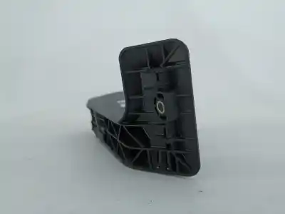 Second-hand car spare part accelerator pedal for bmw 1 (e81) 118 d oem iam references 6786588  