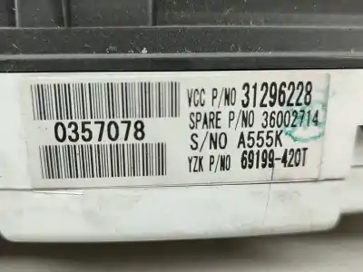 Автозапчастина б/у панель інструментів для volvo c30 1.6 d посилання на oem iam 31296228  