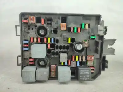 Peça sobressalente para automóvel em segunda mão caixa de fusíveis e relés por opel corsa e x15 1.3 cdti 08. 68 referências oem iam 39080926