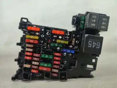 Pezzo di ricambio per auto di seconda mano scatola relè/fusibili per seat leon st (5f8) 1.6 tdi riferimenti oem iam 5q0937615c  