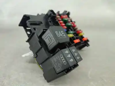 Pezzo di ricambio per auto di seconda mano scatola relè/fusibili per seat leon st (5f8) 1.6 tdi riferimenti oem iam 5q0937615c  