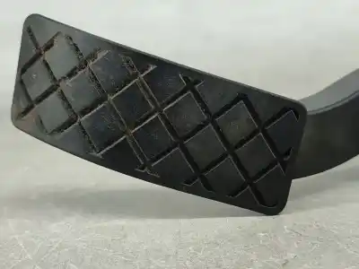 Second-hand car spare part accelerator pedal for seat leon st (5f8) 1.6 tdi oem iam references 5q1723503h  