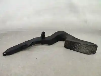 Second-hand car spare part accelerator pedal for audi a4 avant (8d5, b5) 113 m/380 gasóleo 1998 5p oem iam references 8d1721506