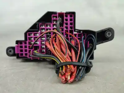 Second-hand car spare part fuse box unit for seat leon (1p1) 1.9 tdi oem iam references   