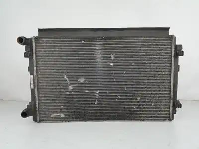 Автозапчастина б/у водяний радіатор для skoda octavia iii break (5e5) 1528 ak gasóleo 2015 5p посилання на oem iam 5q0121251er