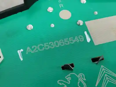 Автозапчасти б/у приборная доска за peugeot 207 (wa_, wc_) 1.6 hdi ссылки oem iam a2c53065549  