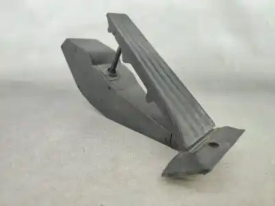 Second-hand car spare part accelerator pedal for bmw 3 (e90) 320 d oem iam references 3542676693102