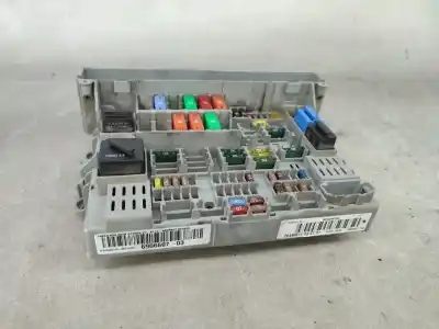 Second-hand car spare part fuse box unit for bmw 3 (e90) 320 d oem iam references 690660703