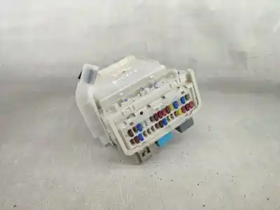 Автозапчасти б/у блок реле/предохранителей за toyota prius hatchback (_w2_) 1.5 hybrid (nhw20_. nhw20r) híbrido (gasolina) 2007 5p ссылки oem iam 8273047290