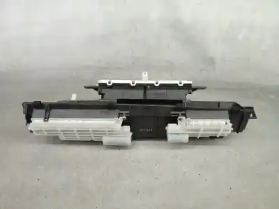 Second-hand car spare part dashboard for toyota prius hatchback (_w2_) 1.5 hybrid (nhw20_. nhw20r) híbrido (gasolina) 2007 5p oem iam references 769204820  