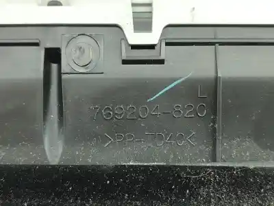 Second-hand car spare part dashboard for toyota prius hatchback (_w2_) 1.5 hybrid (nhw20_. nhw20r) híbrido (gasolina) 2007 5p oem iam references 769204820  