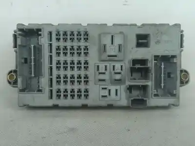 Pièce détachée automobile d'occasion boîtes à fusibles pour fiat i doblò (119) 1.9 d (223axb1a) références oem iam 46520600