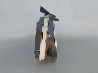 Second-hand car spare part dashboard for renault megane ii sedán (lm0/1_) 1.5 dci (lm1e) oem iam references 8200408798d  