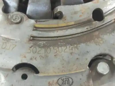 Pezzo di ricambio per auto di seconda mano kit frizione per renault captur i (j5_, h5_) blue dci 95 riferimenti oem iam 301017541r  