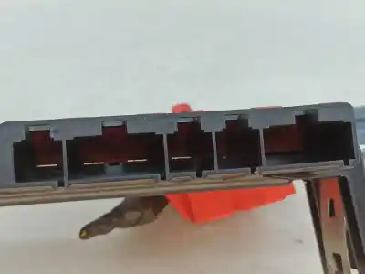 Second-hand car spare part fuse box unit for bmw x1 (e84) sdrive 20 d oem iam references   