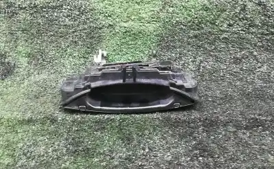 Second-hand car spare part exterior left front door handle for audi a4 b7 avant (8ed) 1.9 tdi oem iam references   