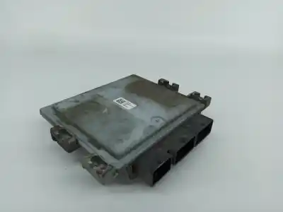 Peça sobressalente para automóvel em segunda mão centralina de motor uce por ford fiesta vi (cb1, ccn) 1.4 tdci referências oem iam 8v2112a650eb  