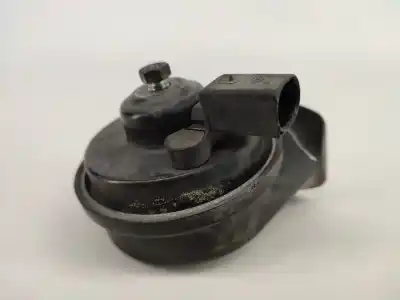 Автозапчастина б/у ріг для audi a2 (8z0) 1.4 tdi посилання на oem iam 8z0951221b  