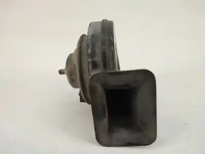 Pezzo di ricambio per auto di seconda mano corno per audi a4 b5 (8d2) 1.9 tdi riferimenti oem iam   