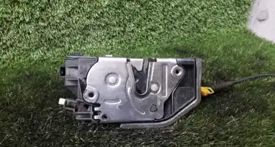 Second-hand car spare part front right door lock for bmw x3 (e83) 2.0 d oem iam references   