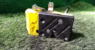 Автозапчастина б/у замок передній праві двері для volkswagen caddy ka/kb (2k) 1.9 tdi посилання на oem iam 8650547  