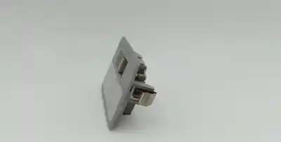 Second-hand car spare part interior light for mazda 3 (bk) 1.3 (bk14) oem iam references   