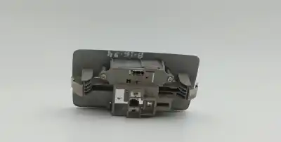 Second-hand car spare part interior light for mazda 3 (bk) 1.3 (bk14) oem iam references   