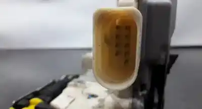 Автозапчастина б/у замок передній праві двері для audi a4 b8 (8k2) 2.0 tdi quattro посилання на oem iam ja68j2837016a  