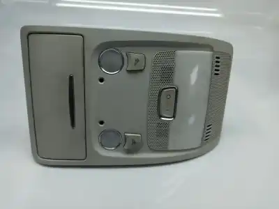 Автозапчасти б/у внутренний свет за audi a4 b8 (8k2) 2.0 tdi quattro ссылки oem iam 8k0951177