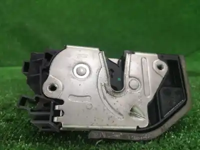 Second-hand car spare part front right door lock for bmw 5 (e60) 520 i oem iam references 7036170  